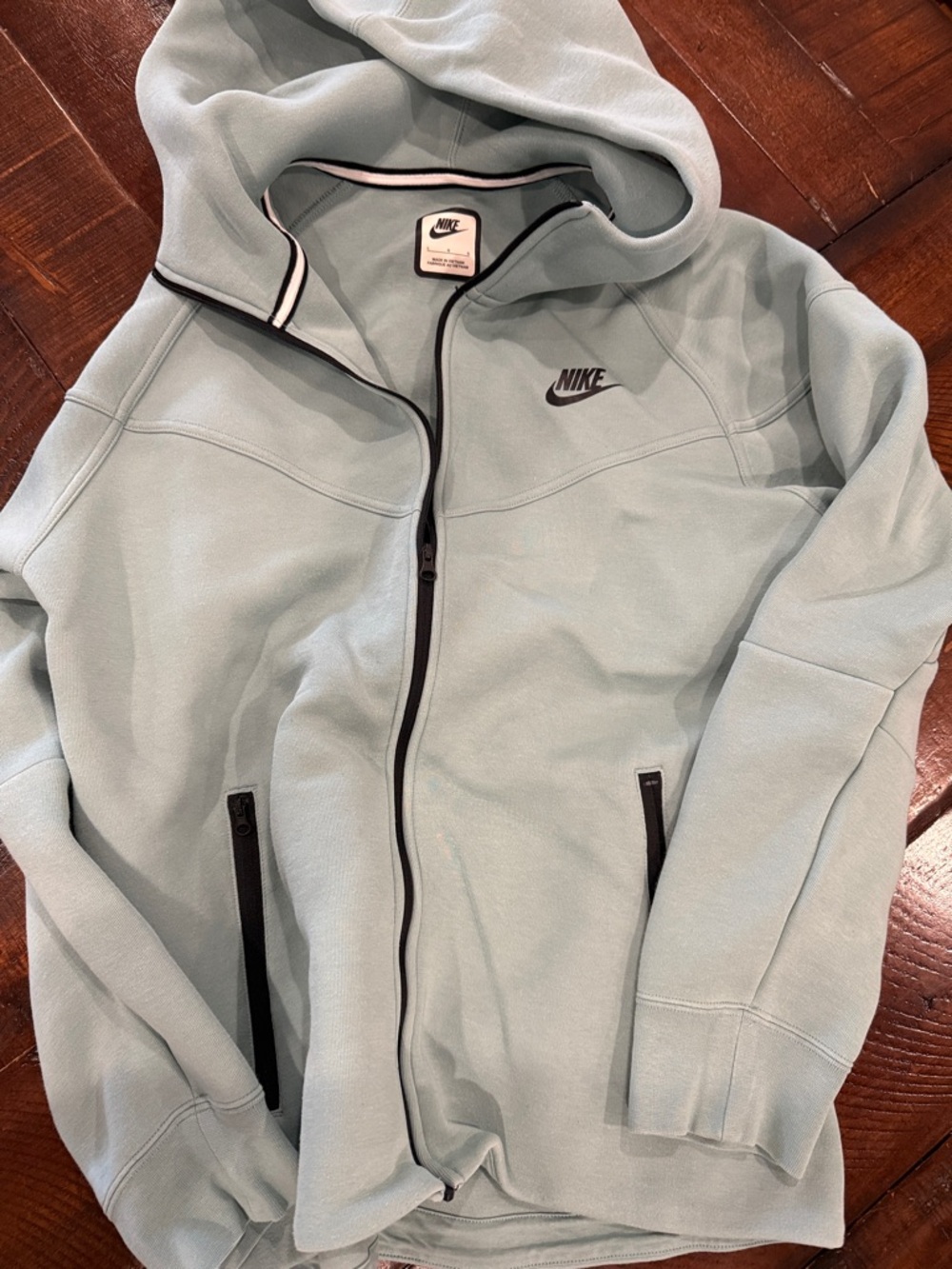 Nike Tech mint green/blue, like new, size large